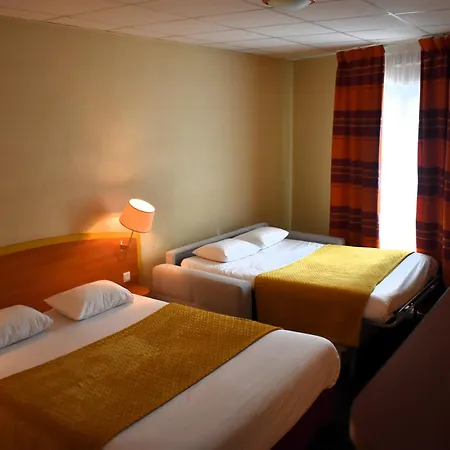 Kyriad Hotel Lamballe Exterior foto